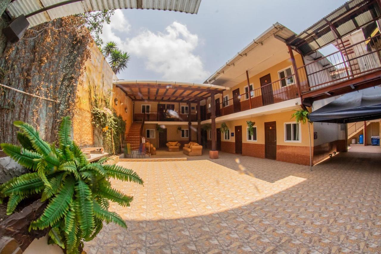 Euro Hostal Ciudad Guatemala Eksteriør billede
