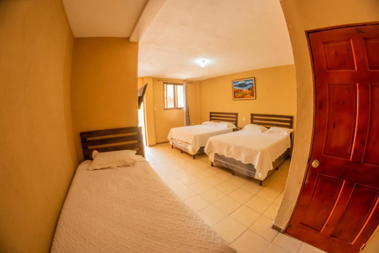 Euro Hostal Ciudad Guatemala Eksteriør billede