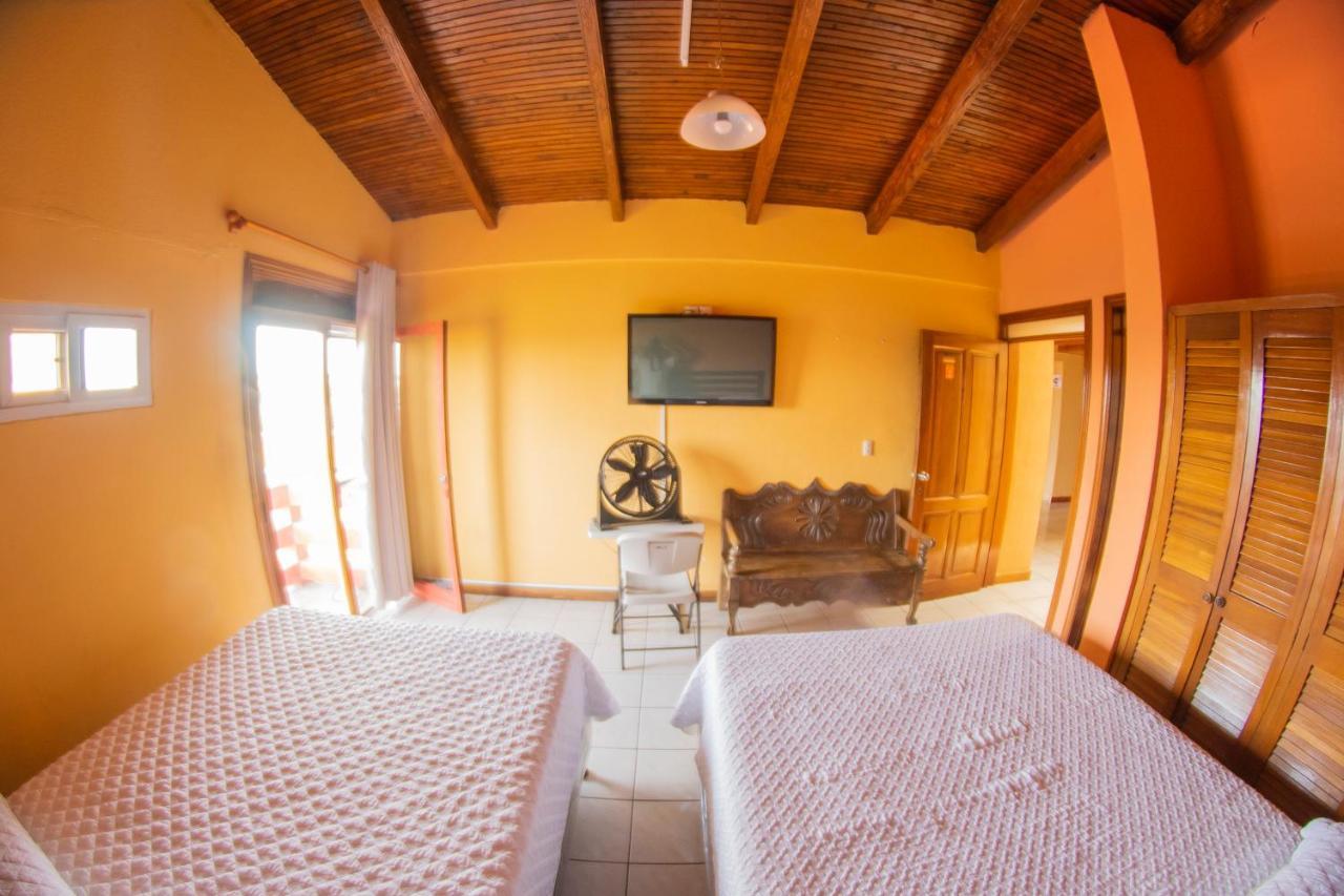 Euro Hostal Ciudad Guatemala Eksteriør billede
