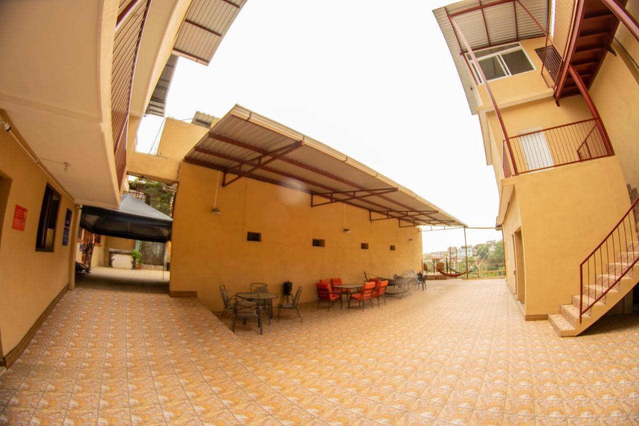 Euro Hostal Ciudad Guatemala Eksteriør billede